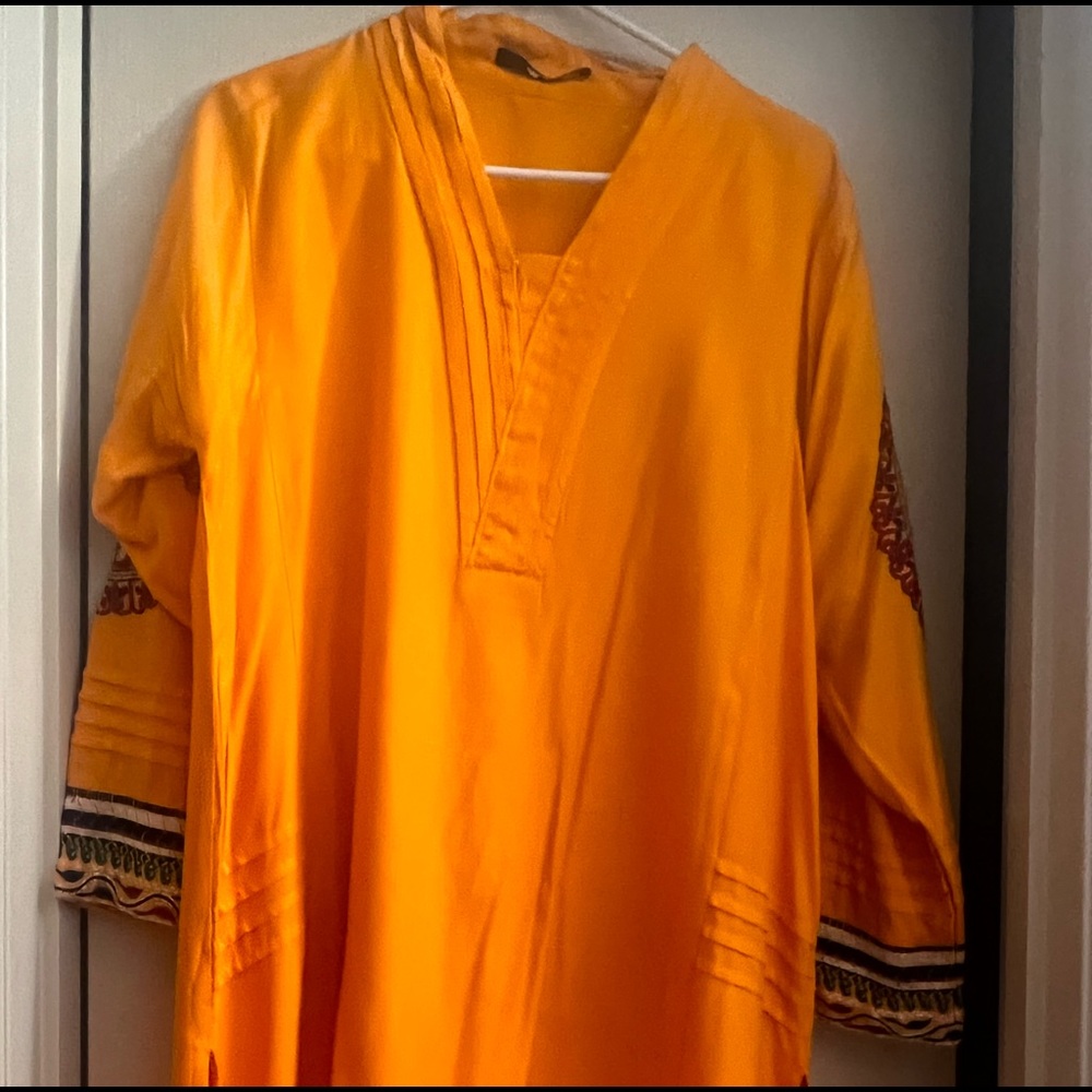 Embroidered sleeves marina kurta..